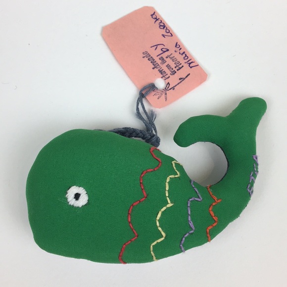 One handmade whale 🐳 keychain ornament - Picture 2 of 5